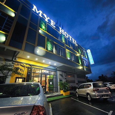 Mye Hotel Муар Екстериор снимка