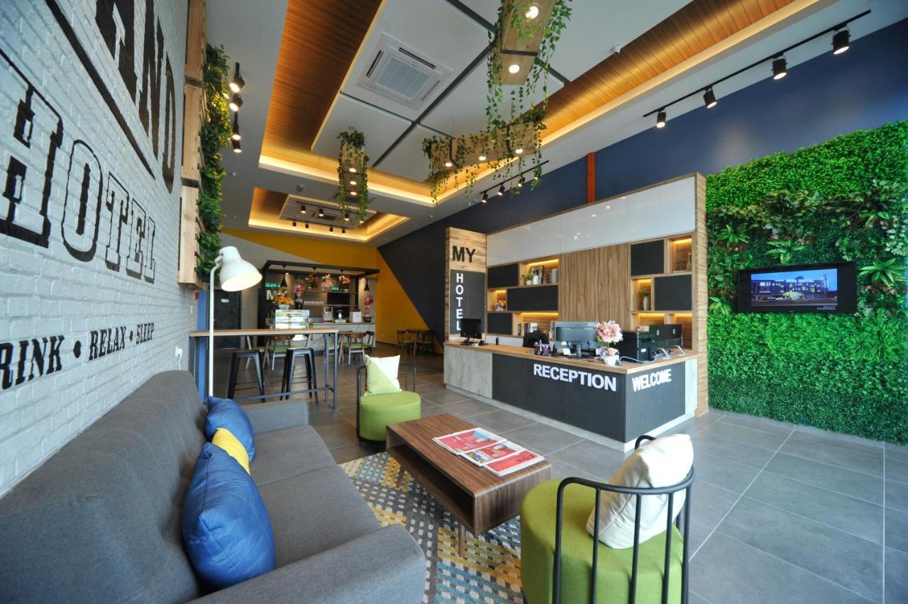 Mye Hotel Муар Екстериор снимка