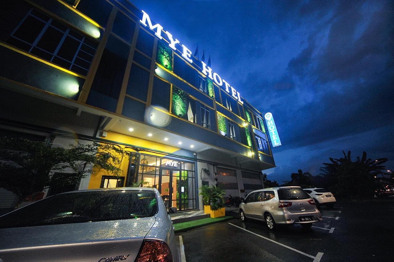 Mye Hotel Муар Екстериор снимка