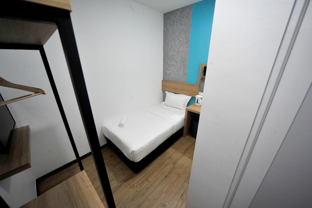 Mye Hotel Муар Екстериор снимка