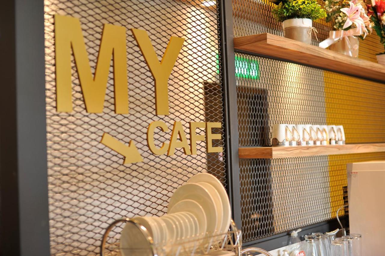 Mye Hotel Муар Екстериор снимка