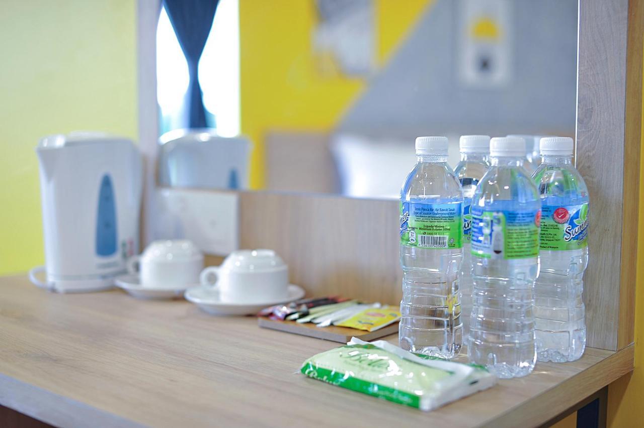 Mye Hotel Муар Екстериор снимка